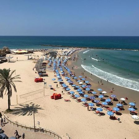 Romy Suites Deluxe Netanya Esterno foto