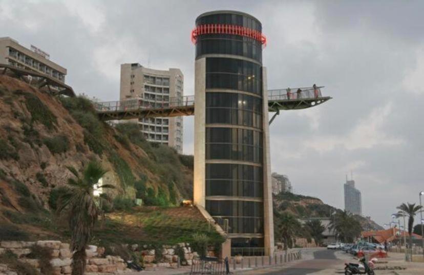 Romy Suites Deluxe Netanya Esterno foto